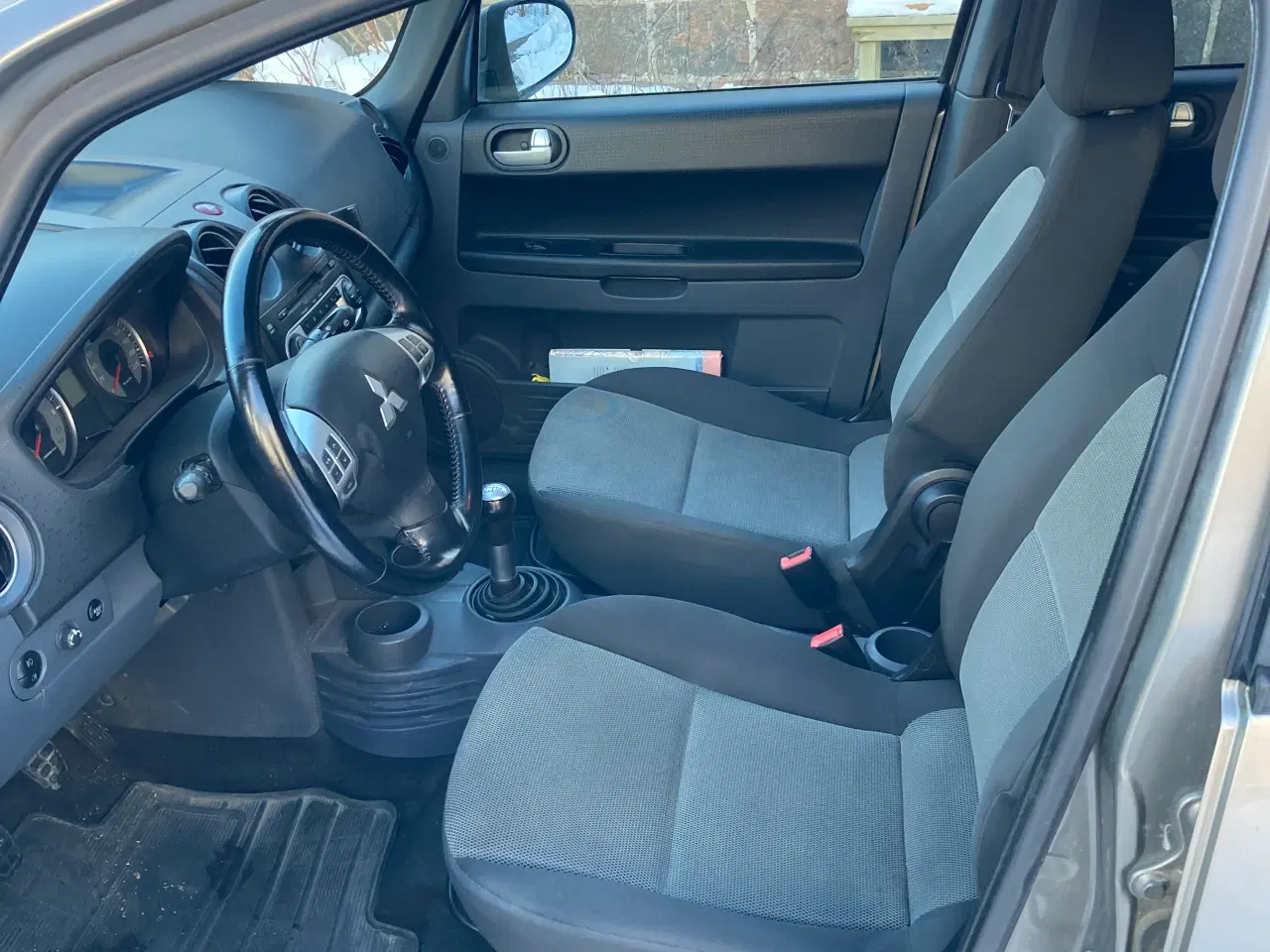 Billede 3 - Mitsubishi colt 1,3 5d