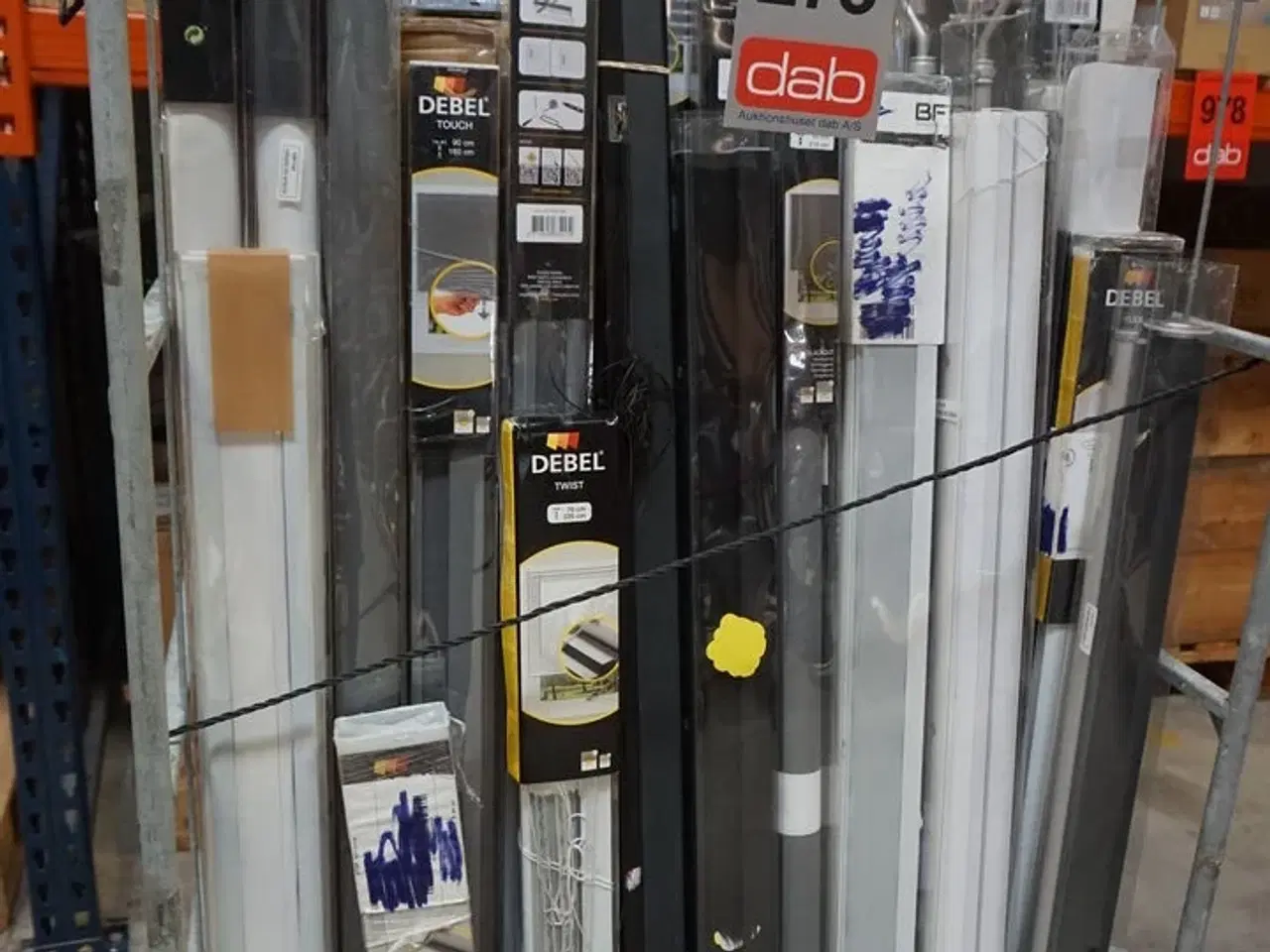 Billede 2 - Stort parti Ass Persienner, rullegardiner m.m.