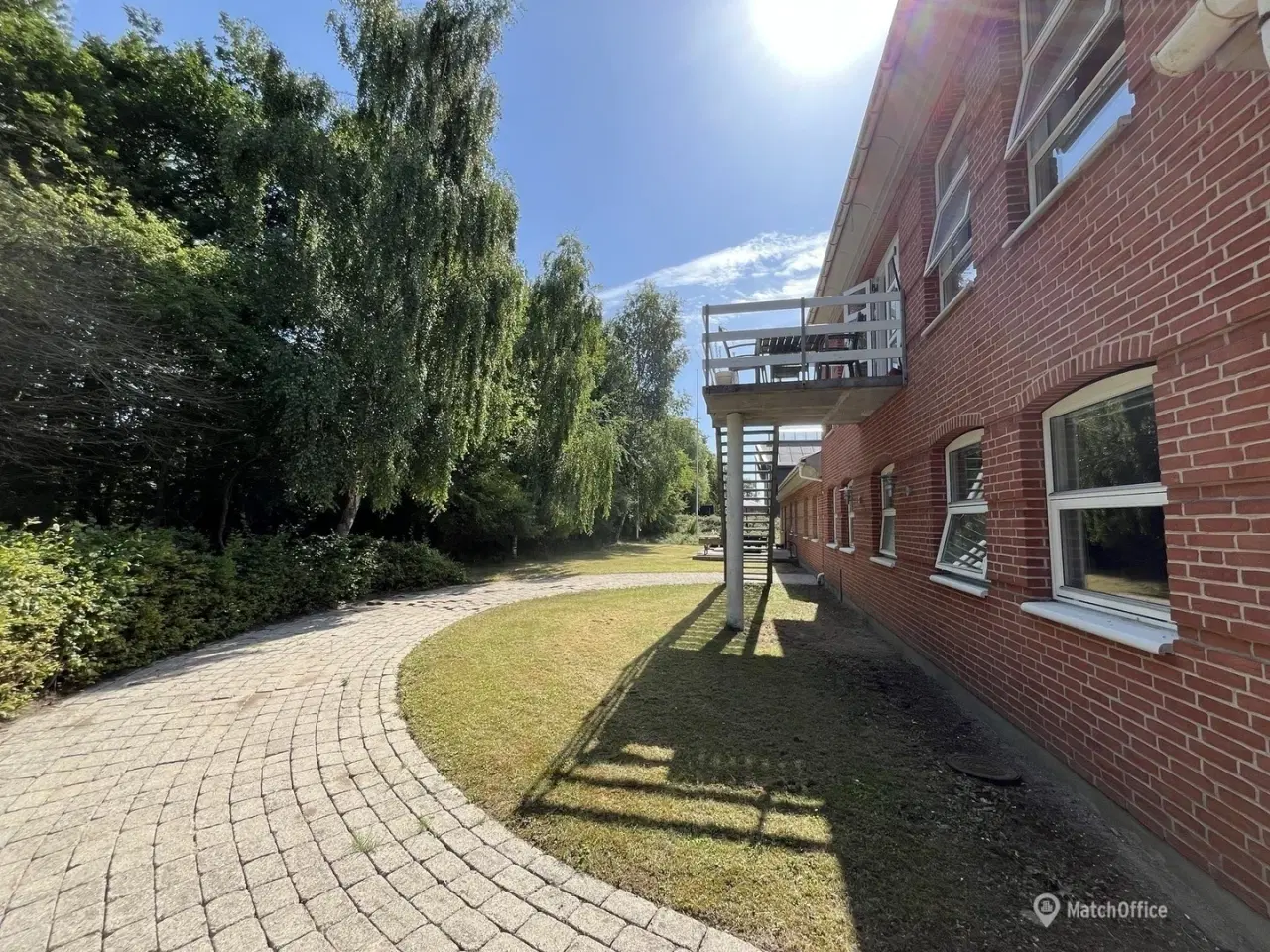 Billede 19 - Pænt og indflytningsklart kontorlejemål beliggende på hele 1. salen