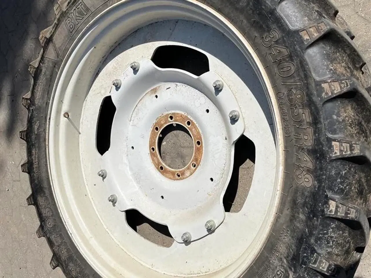 Billede 2 - BKT 340/85R48 For 320/90 R32 kompletsæt