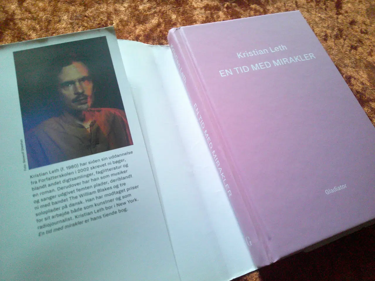 Billede 2 - En tid med mirakler, Kristian Leth