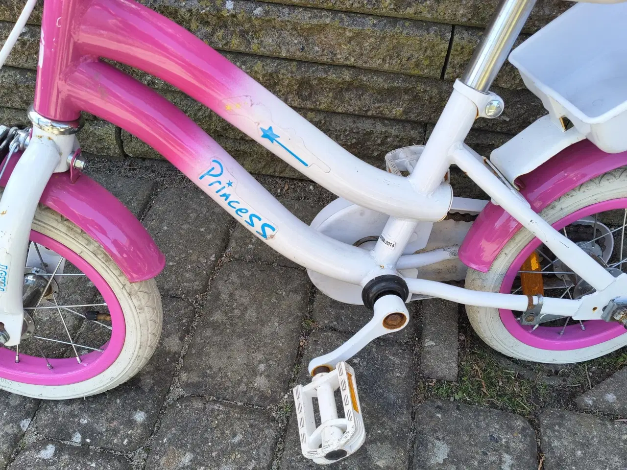 Billede 3 - PRINCESS PIGE CYKEL, STR. 2-4 ÅR, I FIN STAND
