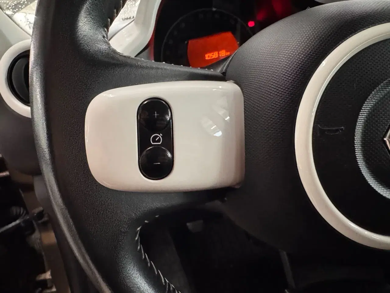 Billede 8 - Renault Twingo 1,0 Sce Expression start/stop 70HK 5d