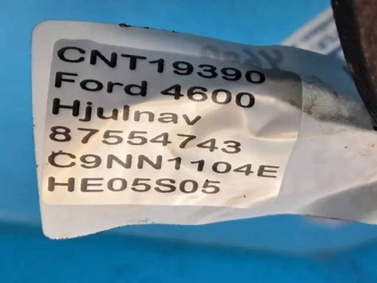 Billede 10 - Ford 4600 Hjulnav 87554743