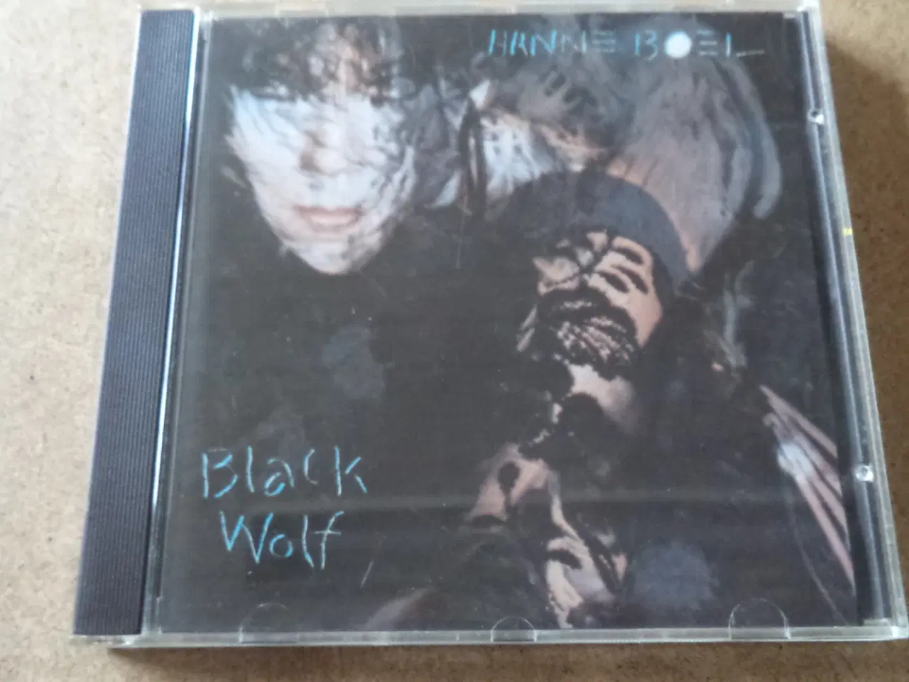 Billede 1 - 1-Hanne Boel ** Black Wolf