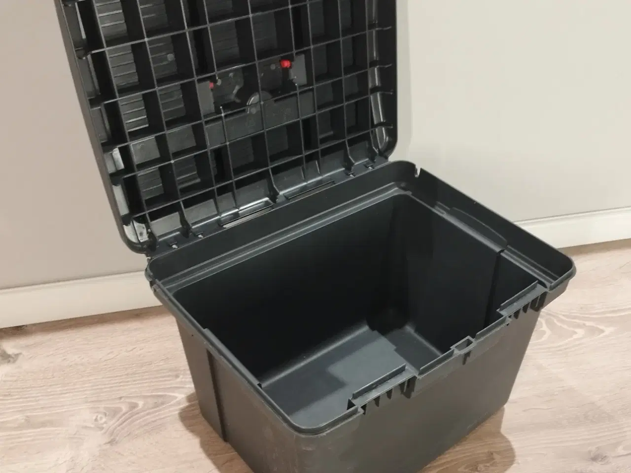 Billede 4 - Værktøjskuffert:  -  Opbevaringskuffert: