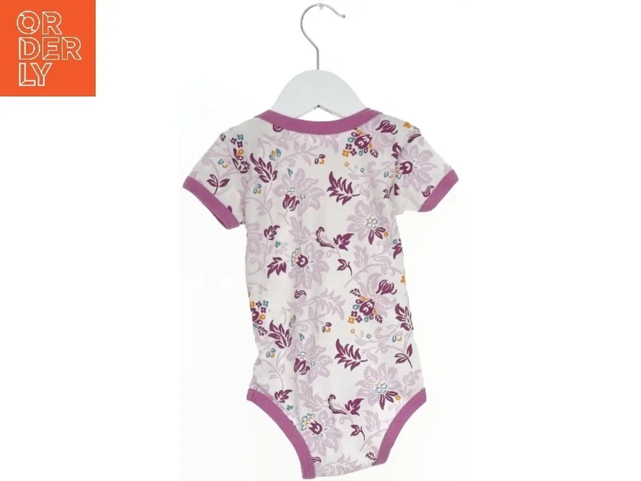 Billede 2 - Kortærmet bodystocking med blomsterprint fra Mads & Mette (str. 86)