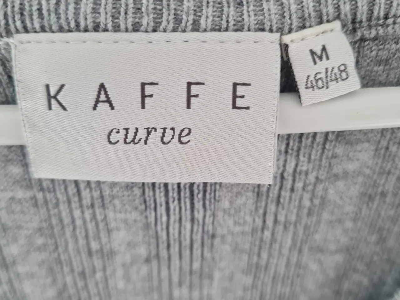 Billede 3 - Kaffe Curve strik kjole str M 46-48 