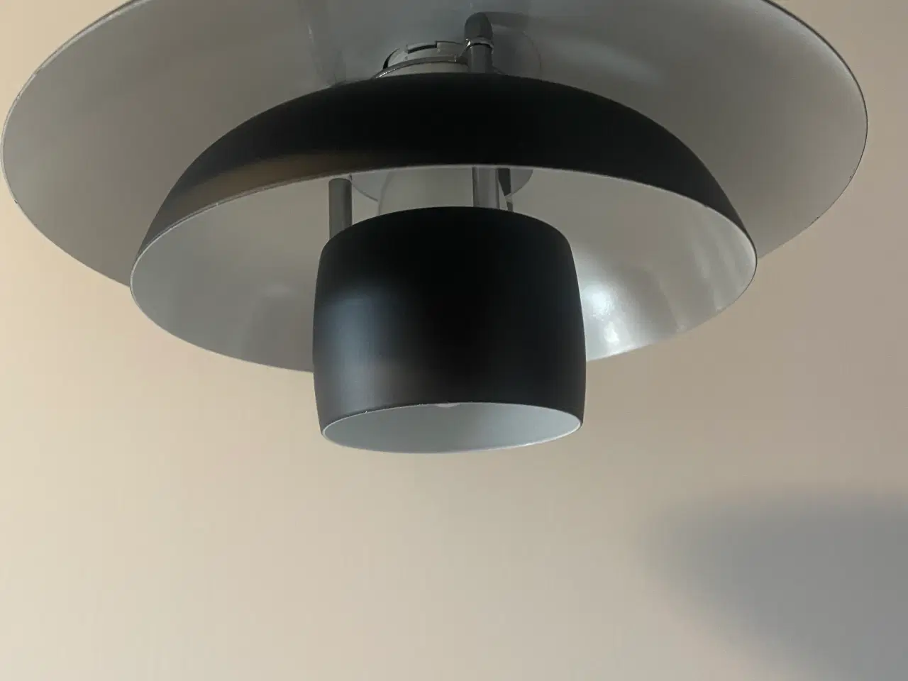 Billede 6 - Lille loftlampe vist nok Dyberg Larsen)