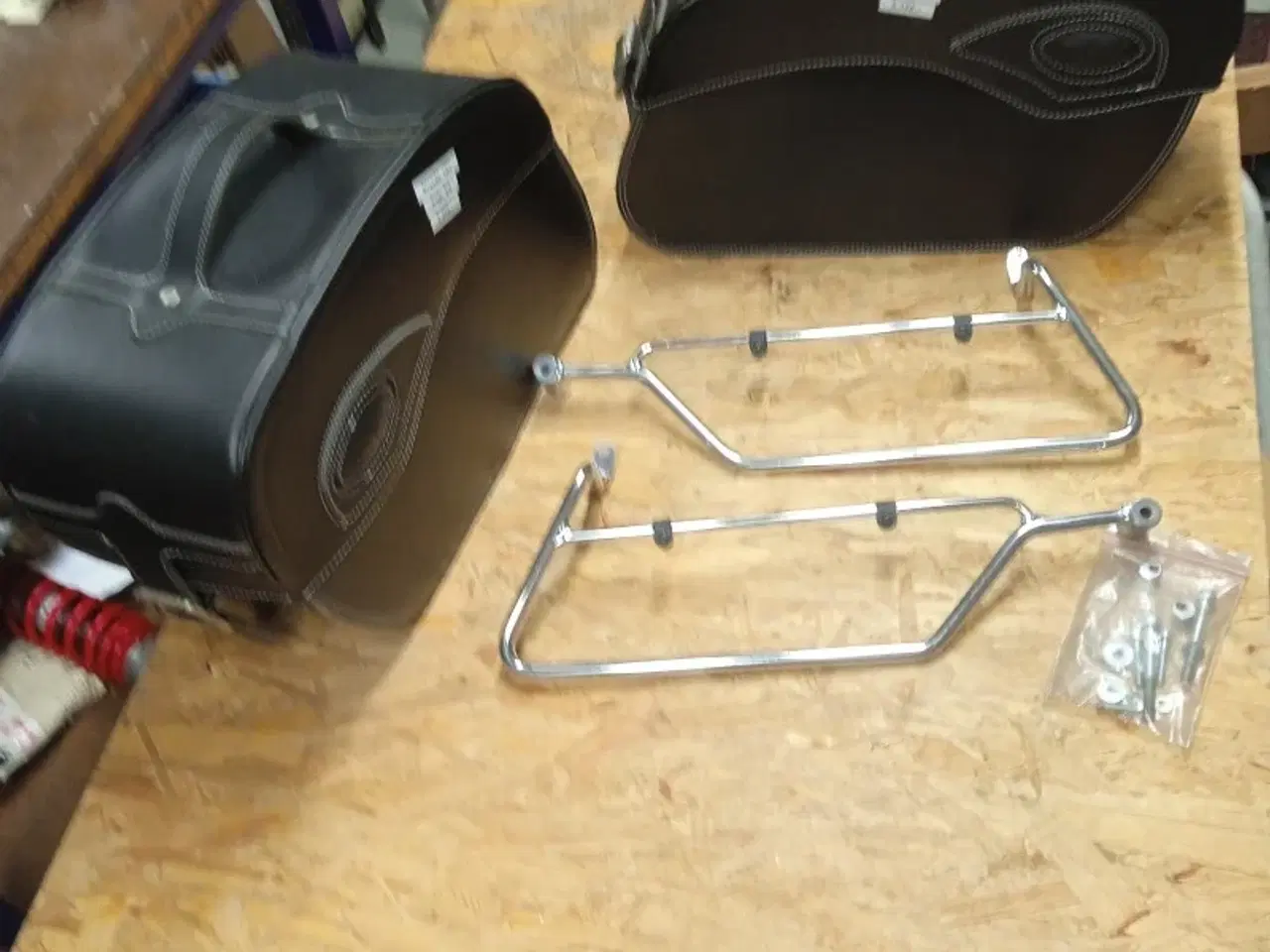 Billede 1 - Lædersidetaskesæt Moto Guzzi Nevada 750