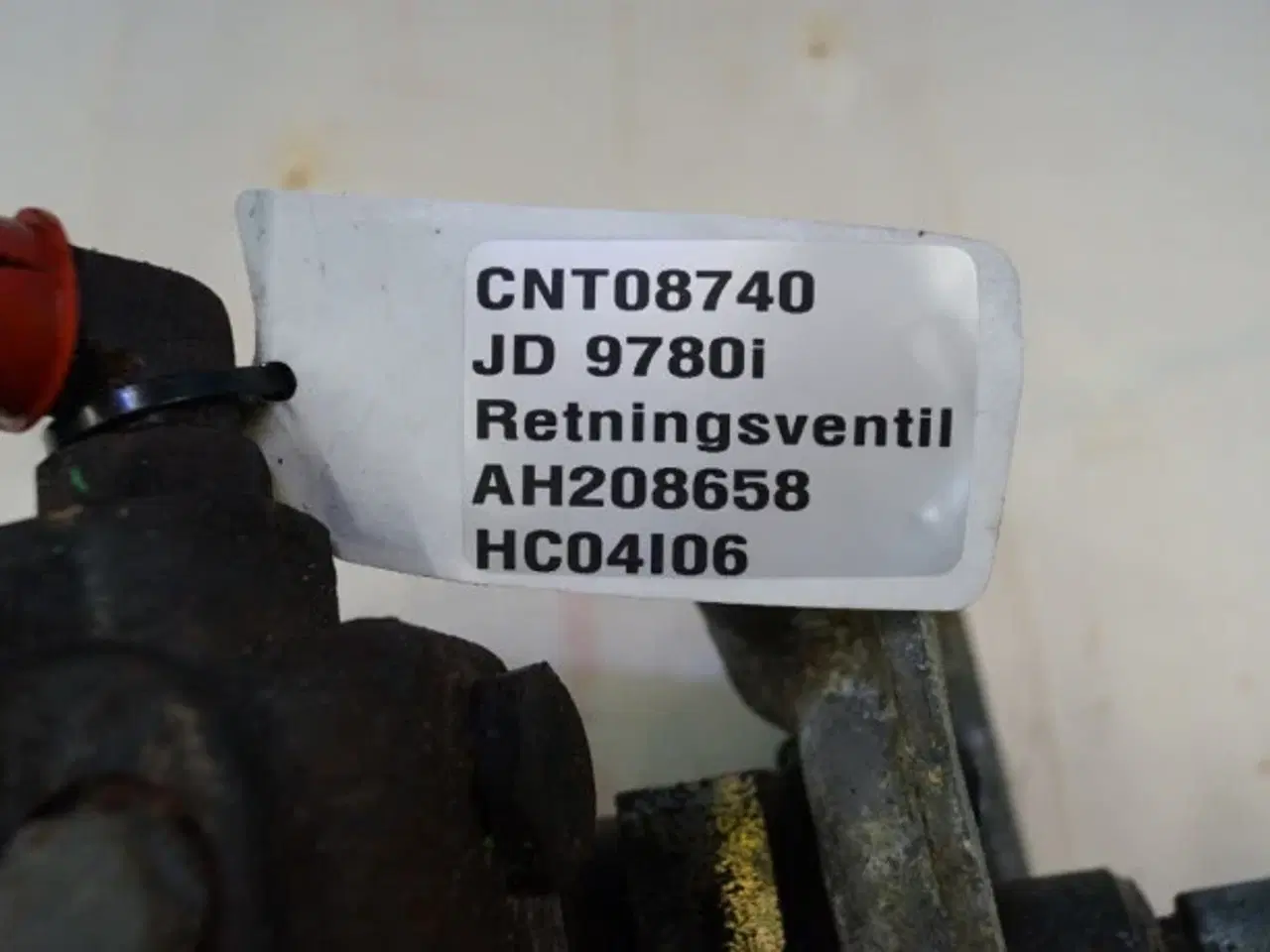 Billede 4 - John Deere 9780 Retningsventil AH208658