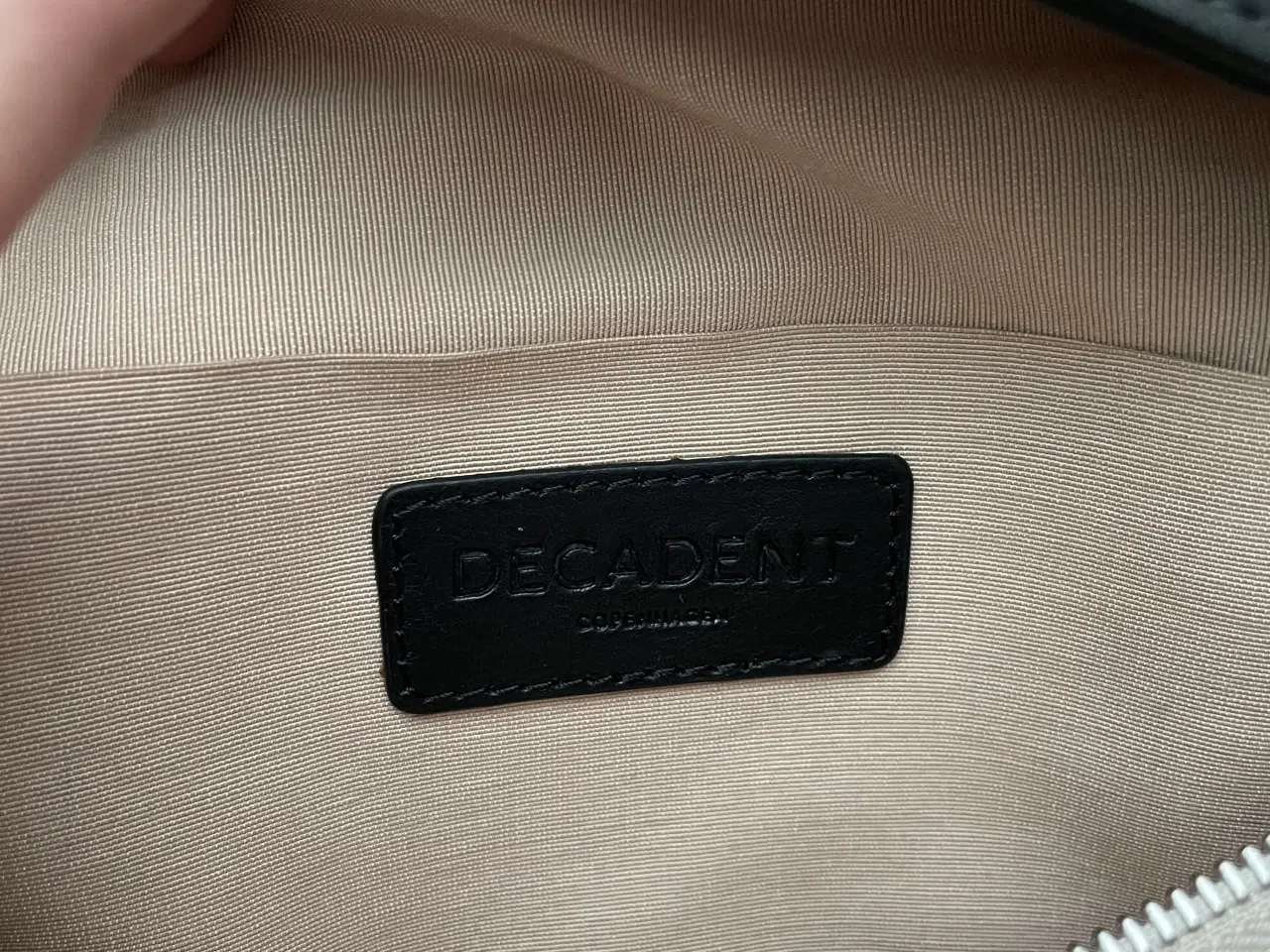 Billede 8 - Decadent bæltetaske