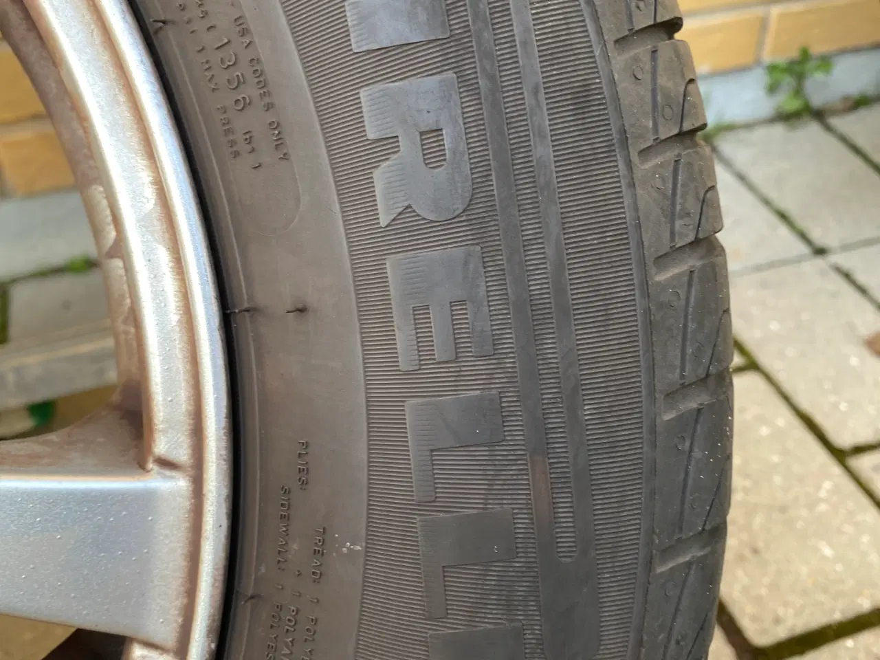 Billede 4 - Alufælge med sommerdæk 