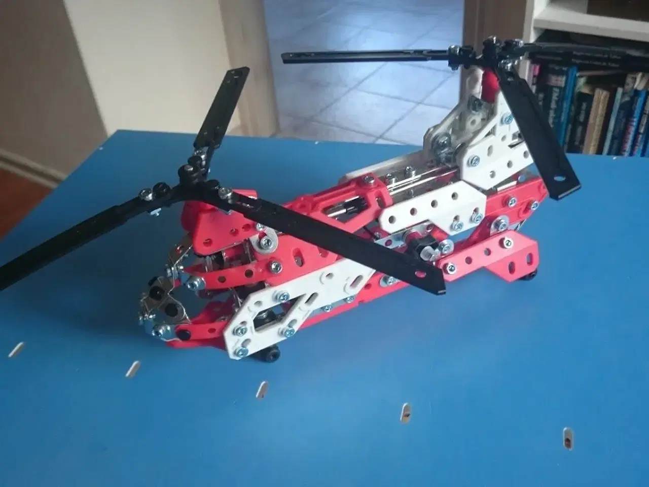 Billede 3 - MECCANO, byggesæt, Helicopter og truck