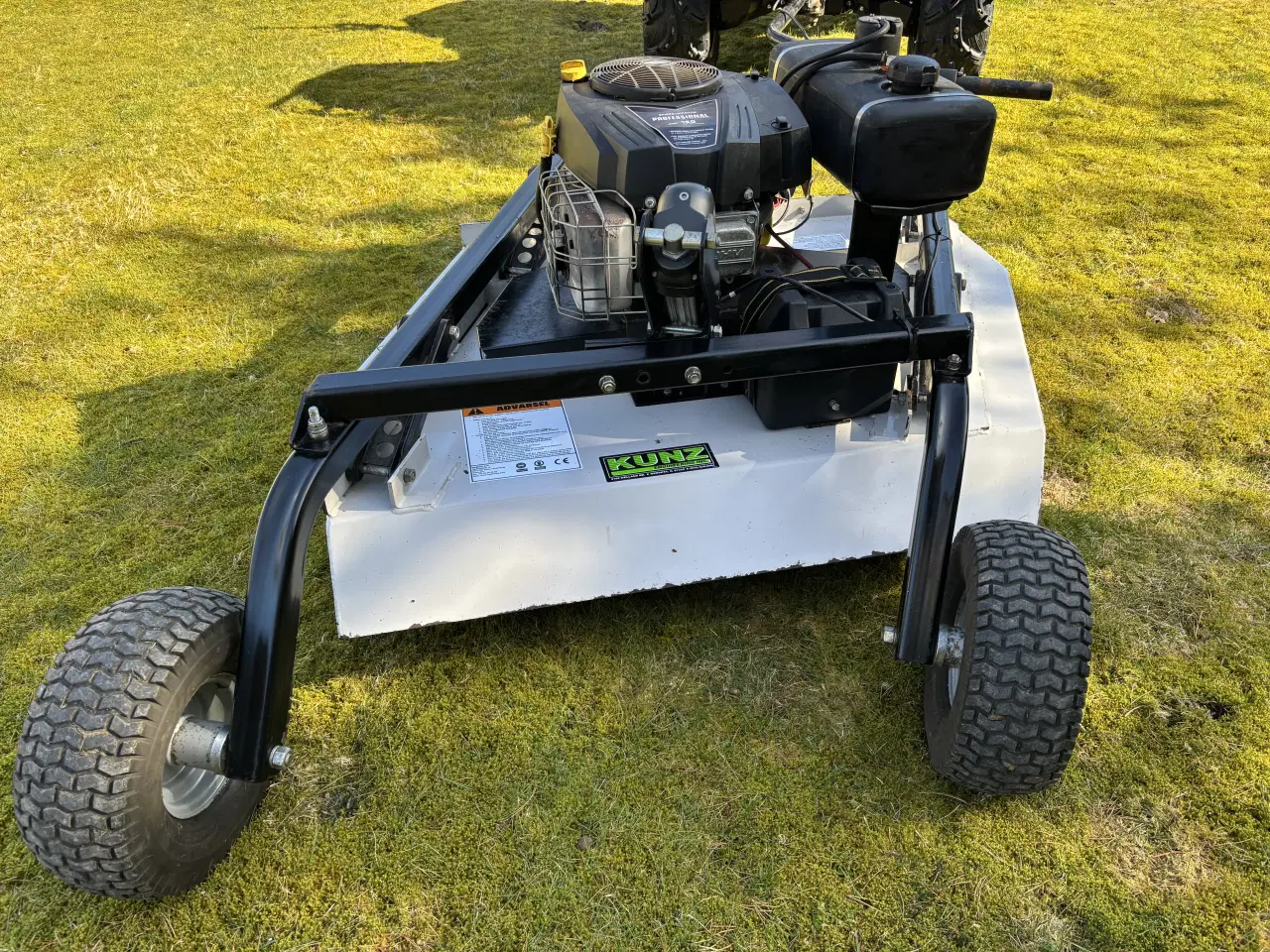 Billede 4 - Kunz Rough Cut MR44 med el-hejs