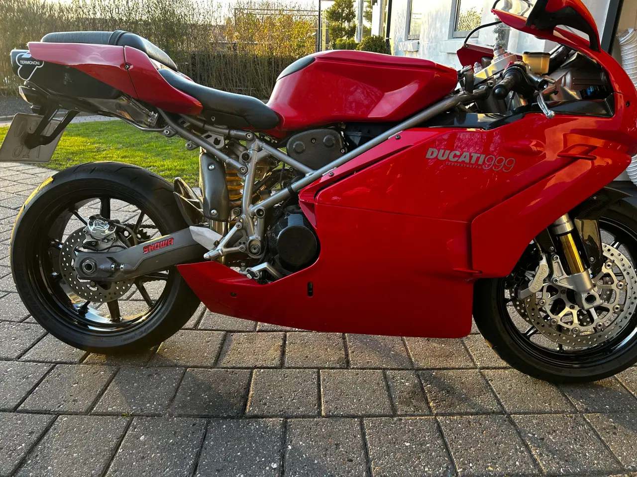 Billede 1 - Ducati 999 står som my