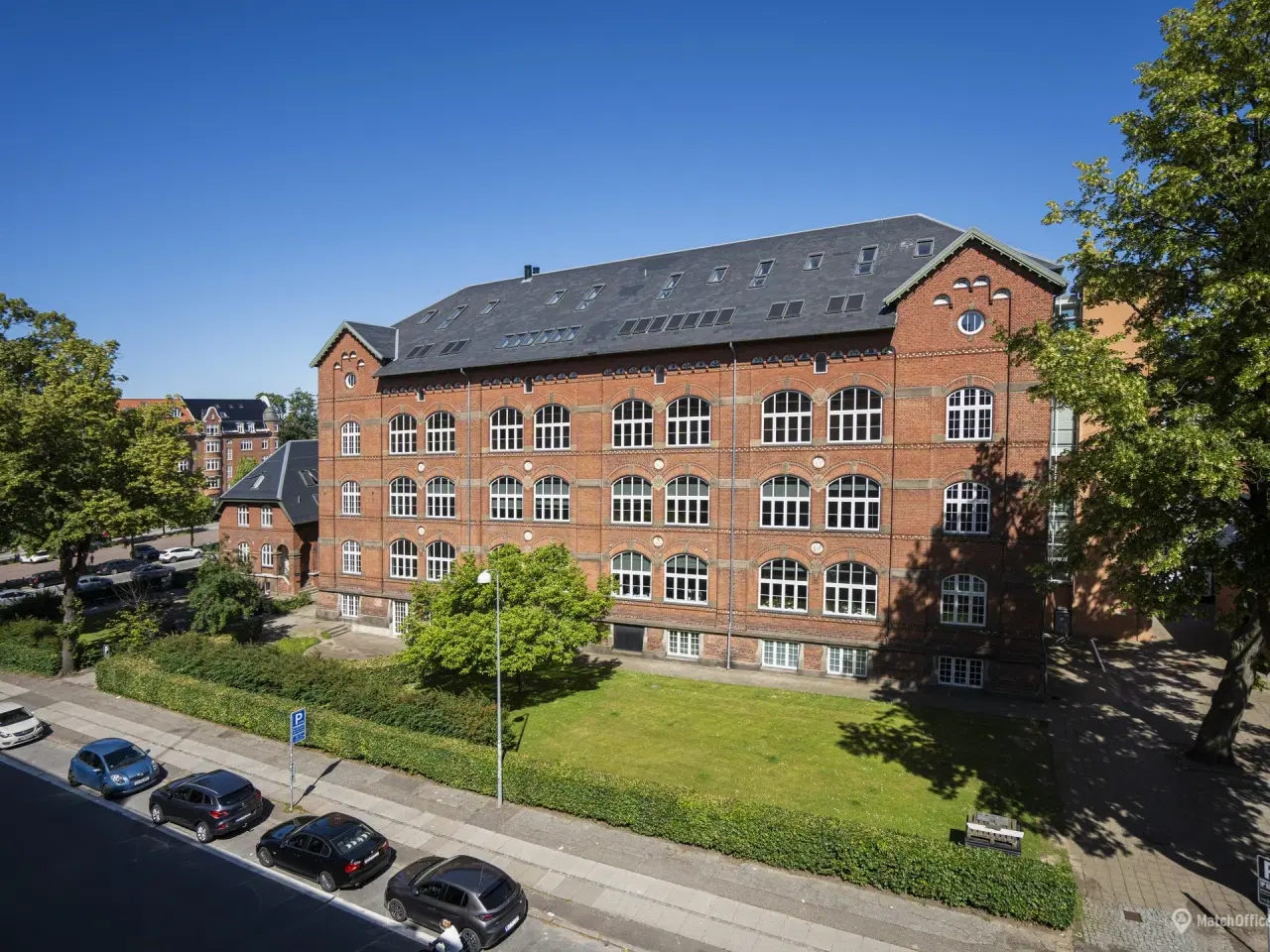 Billede 2 - Fleksible kvadratmeter i tidligere ikonisk byskole