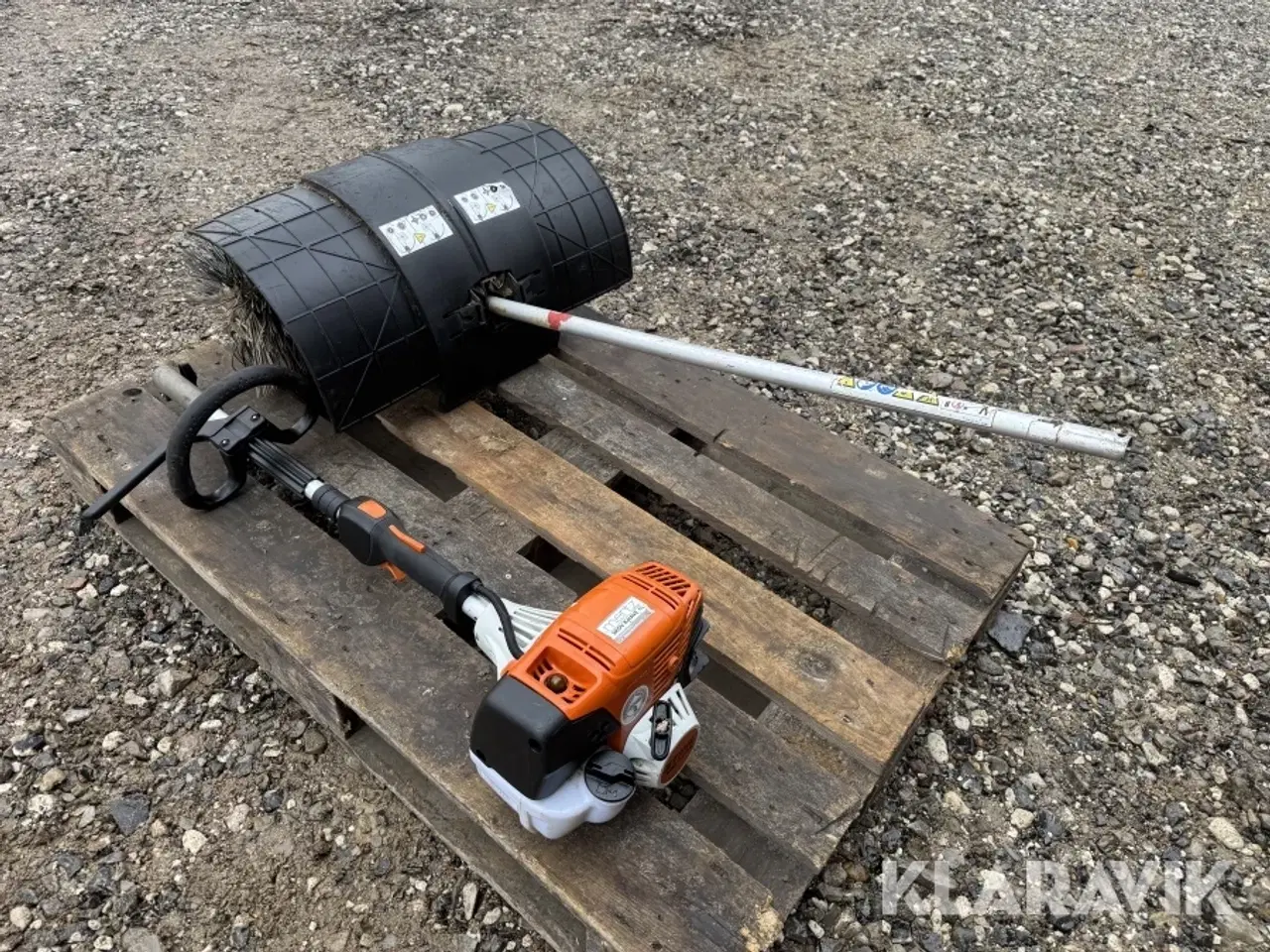 Billede 4 - Kombimaskine Stihl KMBI med børstevalse