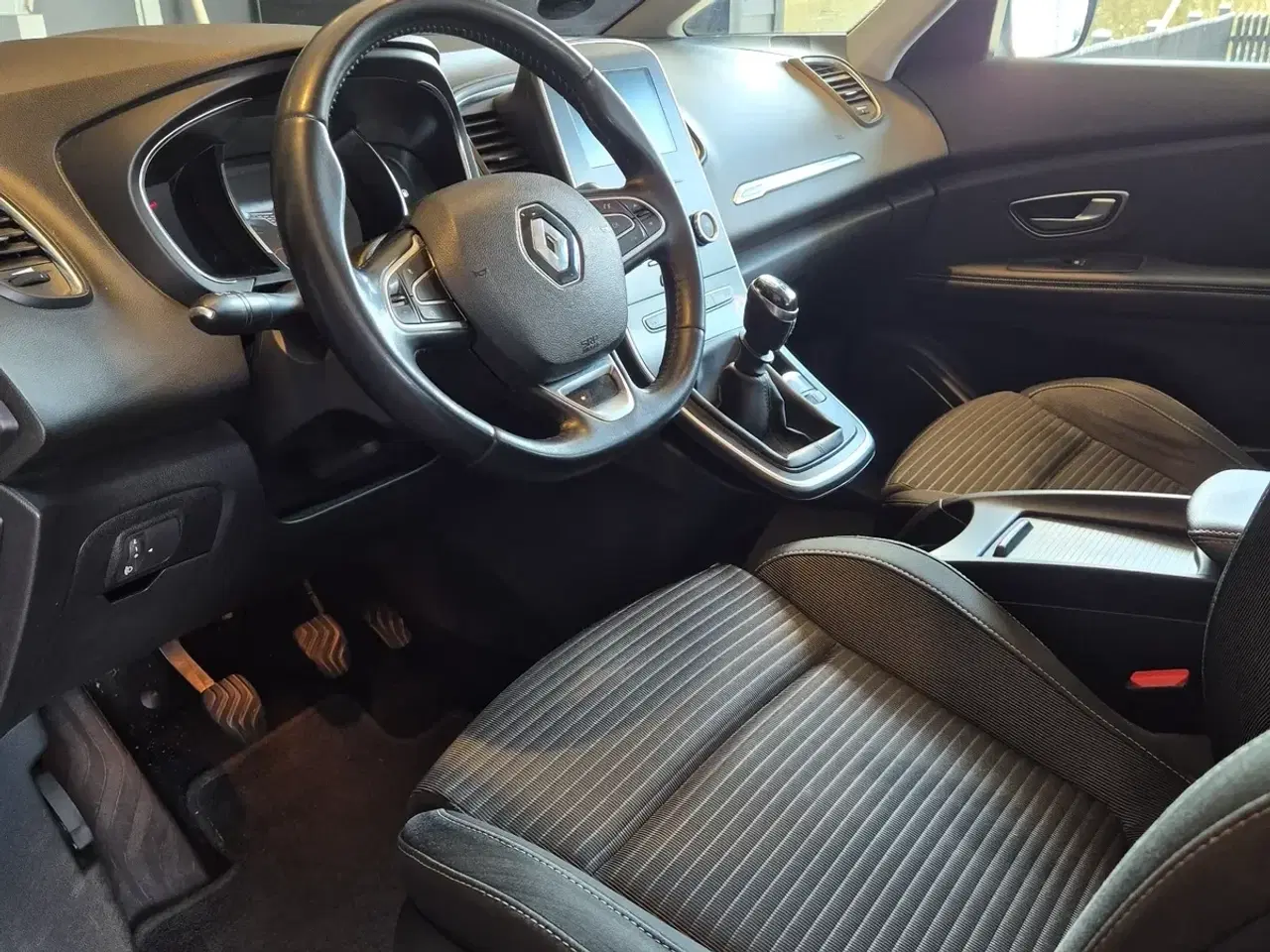 Billede 5 - Renault Grand Scenic IV 1,5 dCi 110 Bose Edition