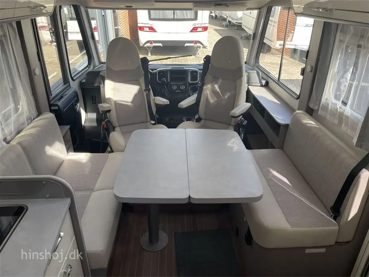 Billede 18 - 2024 - Hymer Etrusco   Etrusco by Hymer er Italiensk Elegance og Komfort fra Hinshøj Caravan