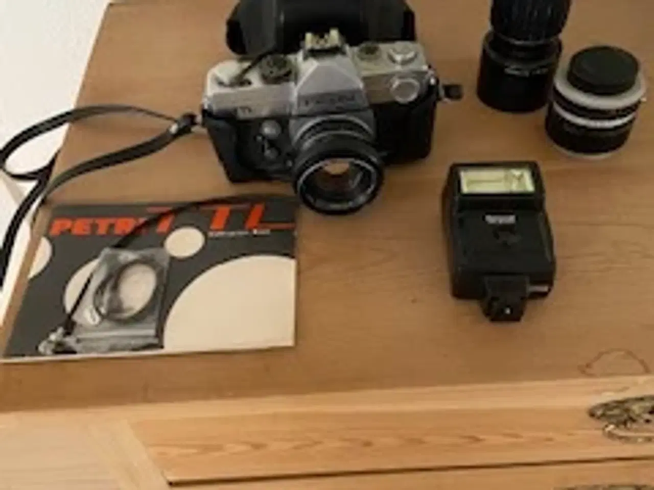 Billede 1 - Petri Camera TTL