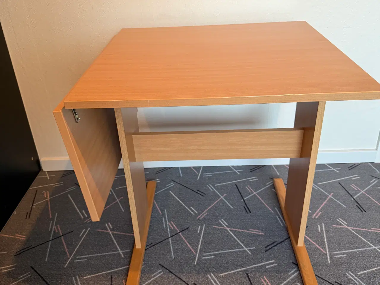 Billede 1 - Studiebord med klap
