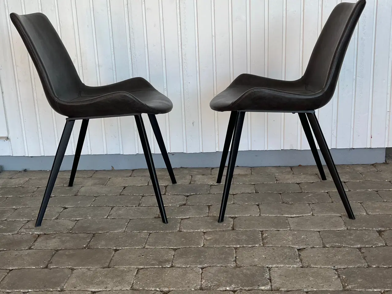 Billede 2 - 2 Stk. køkkenstole, Model Hype.