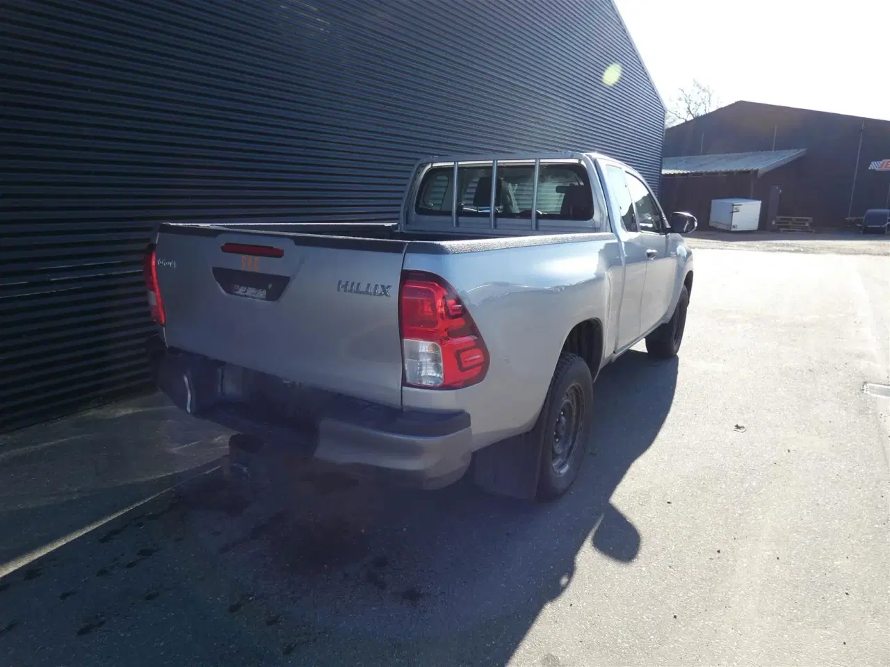 Billede 10 - Toyota HiLux Extra Cab 2,4 D-4D T2 AWD 150HK Pick-Up 6g