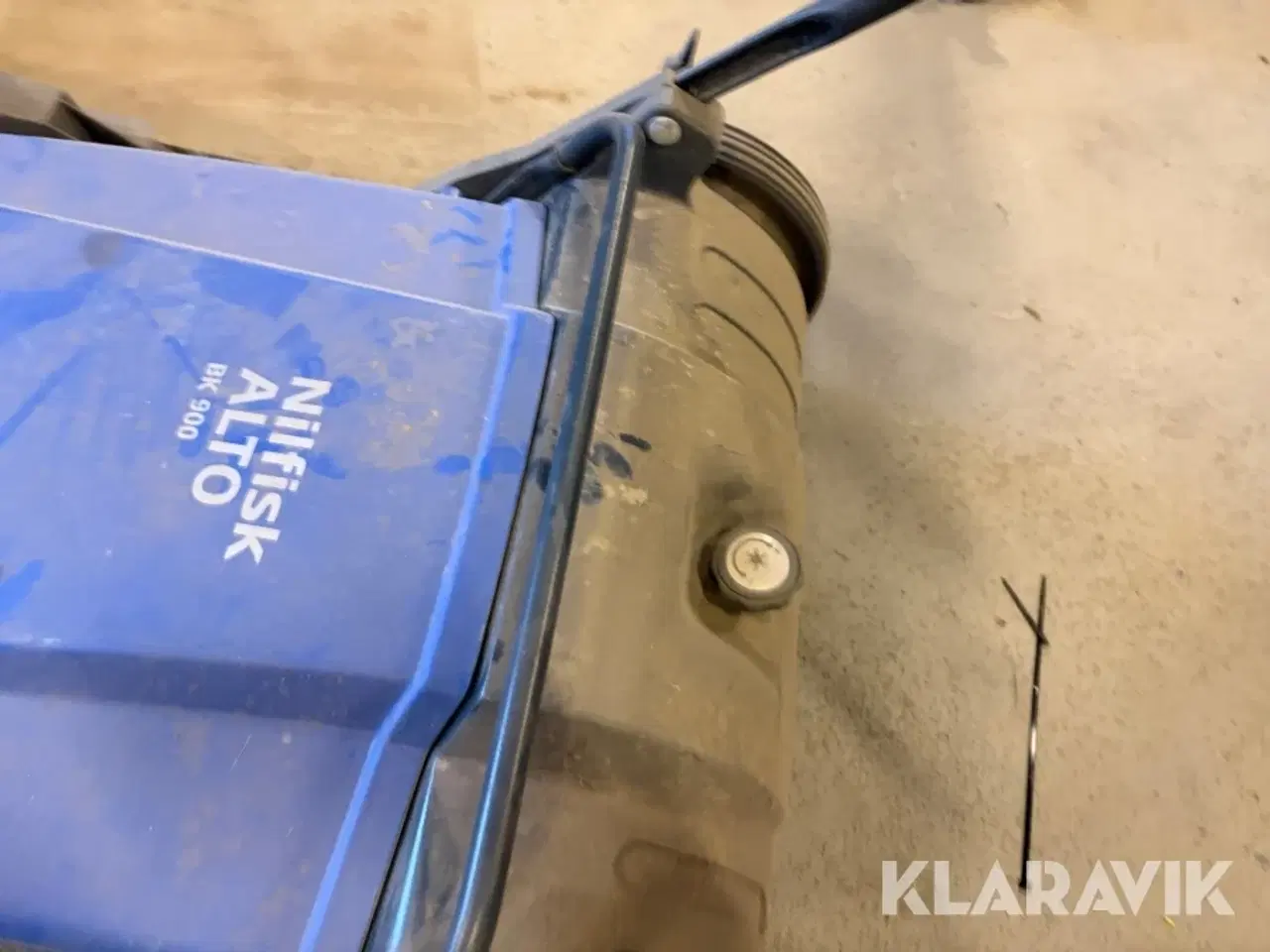 Billede 8 - Fejemaskine Nikfisk Alto BK900