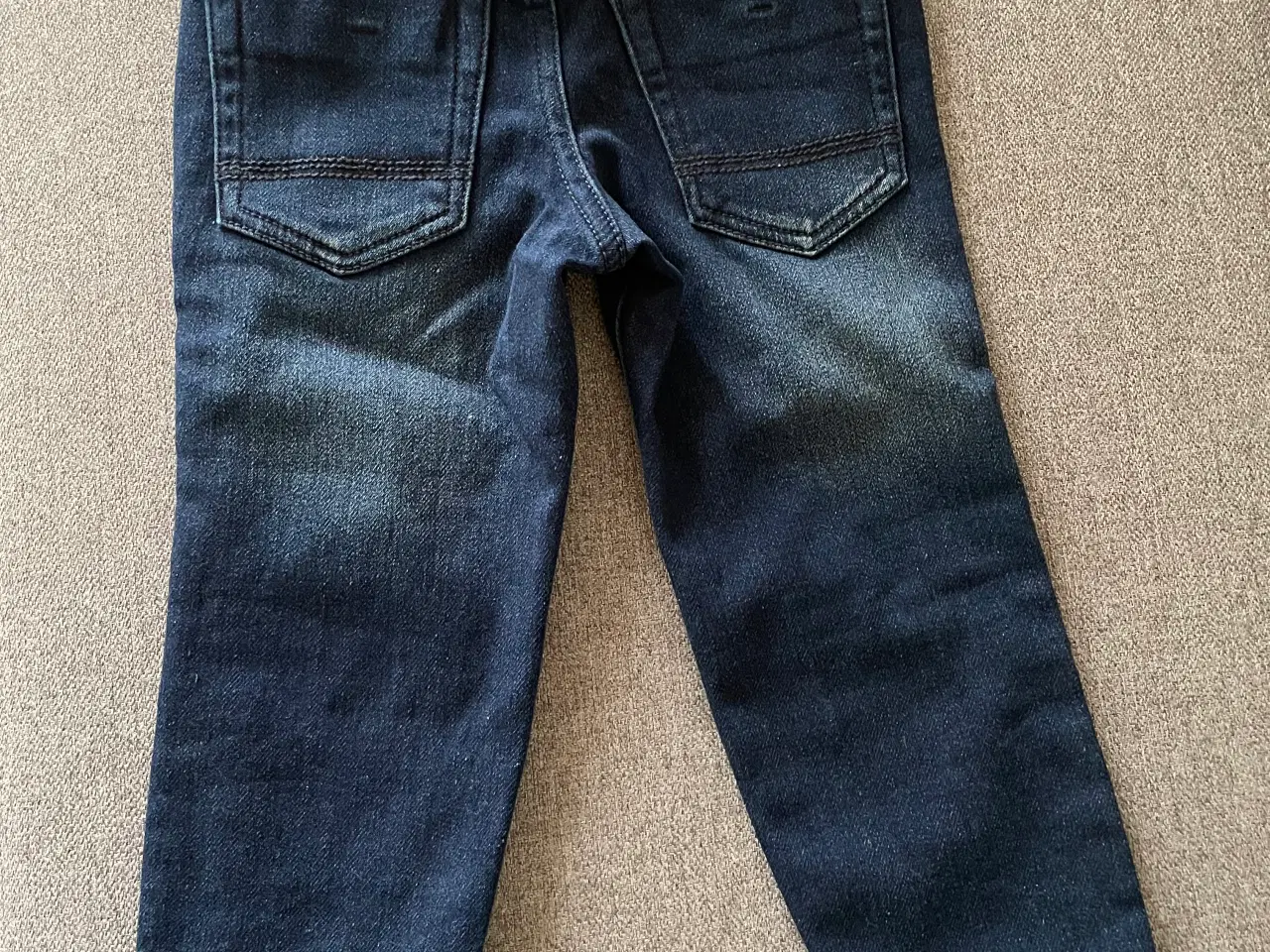 Billede 2 - Jeans Lupilu og joggingbuks, VRS, Pris pr, stk.