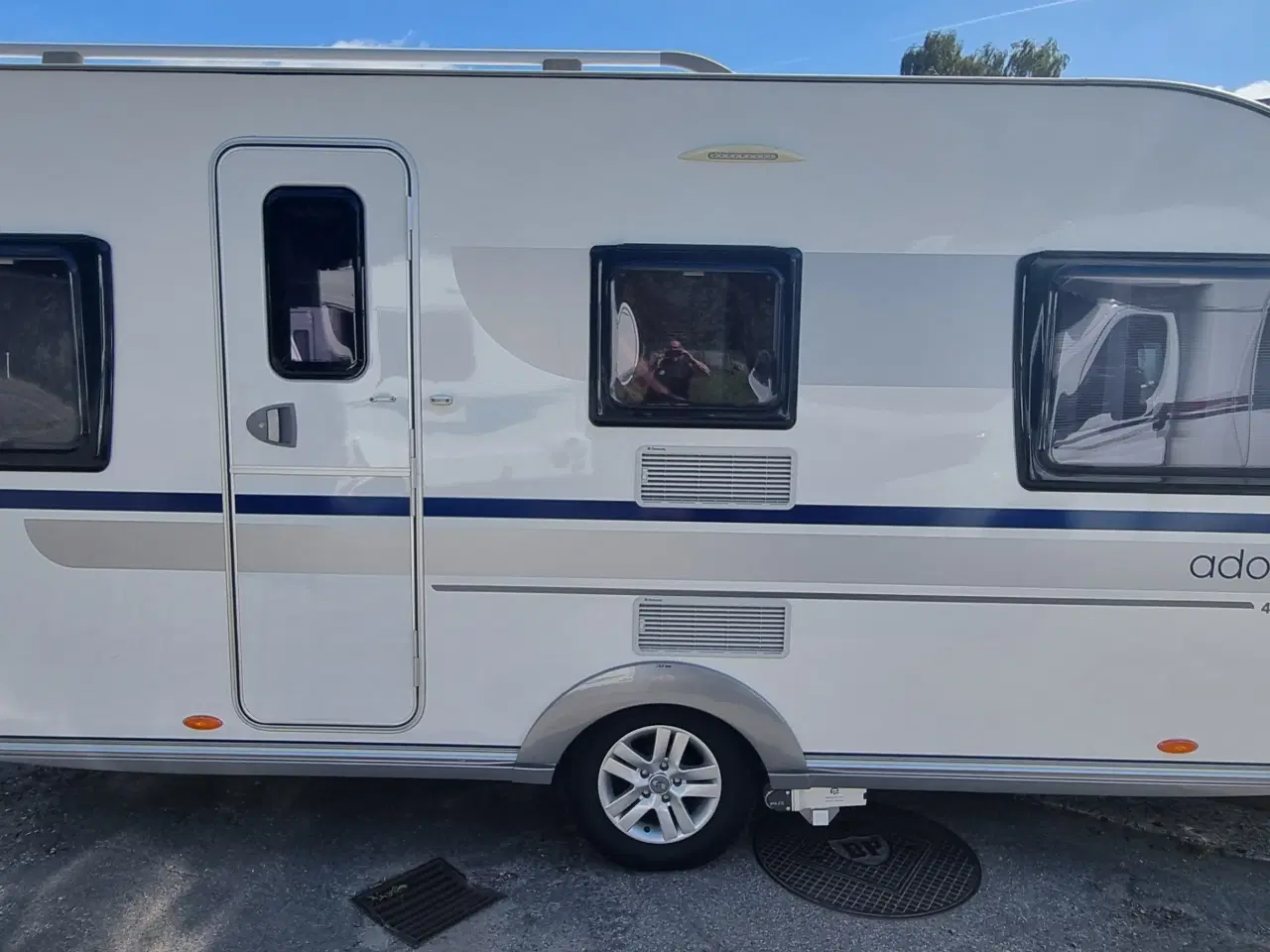 Billede 1 - Adria Adora 472 LU