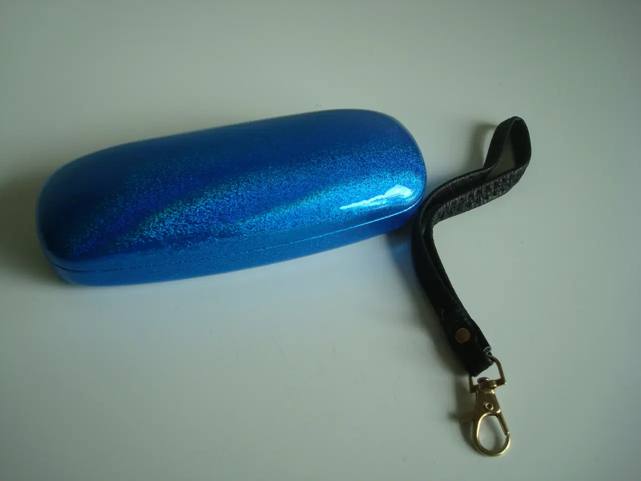 Billede 1 - NYE Brilleetui og nøglesnor/keyhanger 