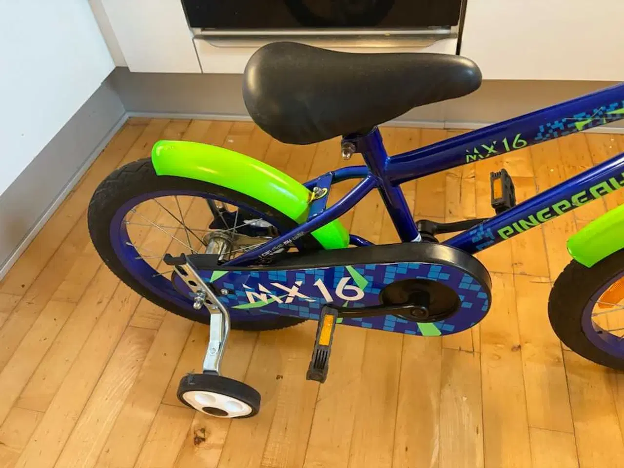 Billede 2 - Flot drengecykel sælges.