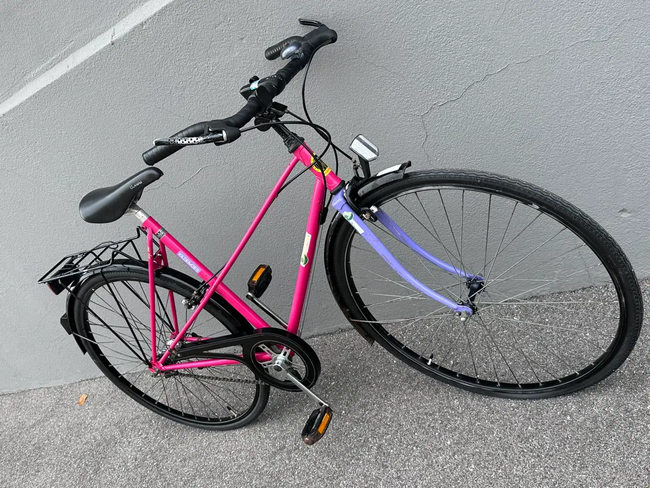 Billede 4 - Lyserød / lilla Kildemoes citybike