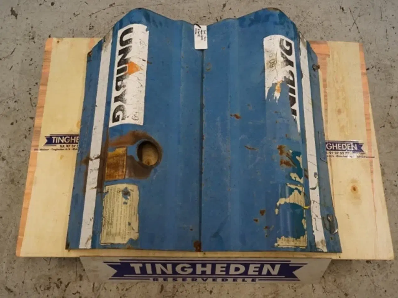 Billede 16 - Ford 4000 Motorhjelm