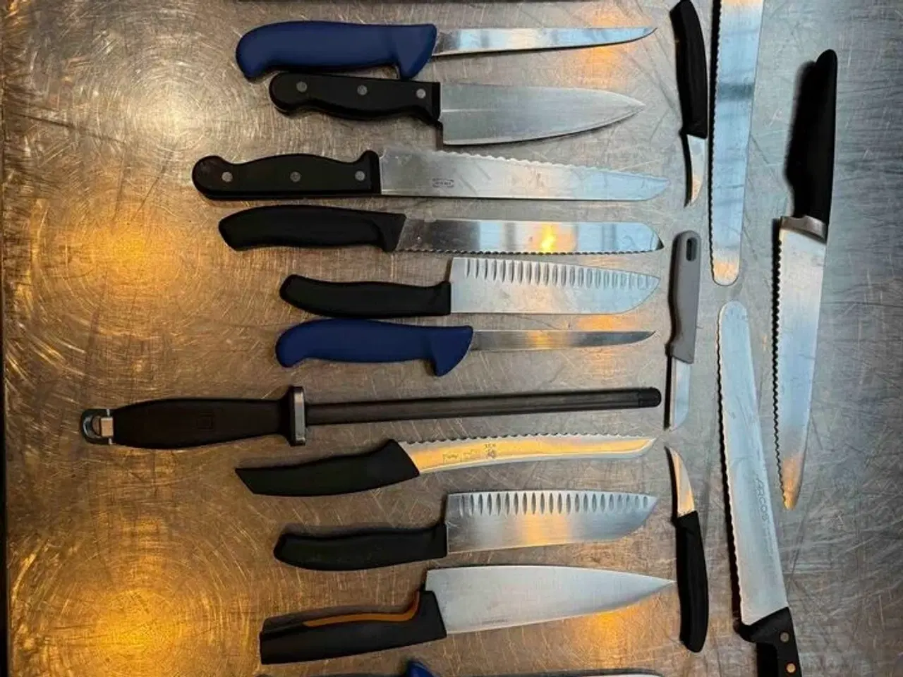 Billede 1 - Ca. 10 stk. Kokkeknive og strygestål