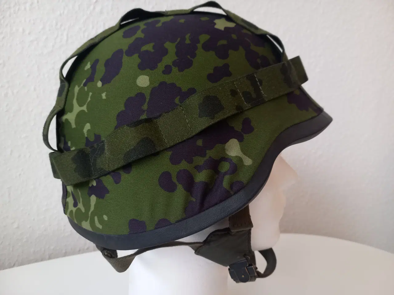 Billede 3 - Hjelm M/96 - Str. M - Camouflage M/84 - Militær