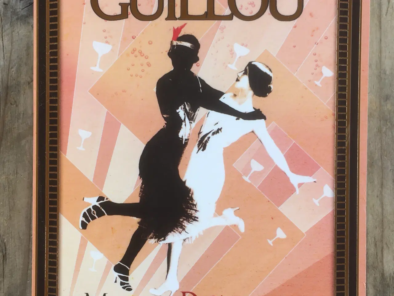 Billede 1 - Mellem Rødt Og Sort, Jan Guillou, genre: drama