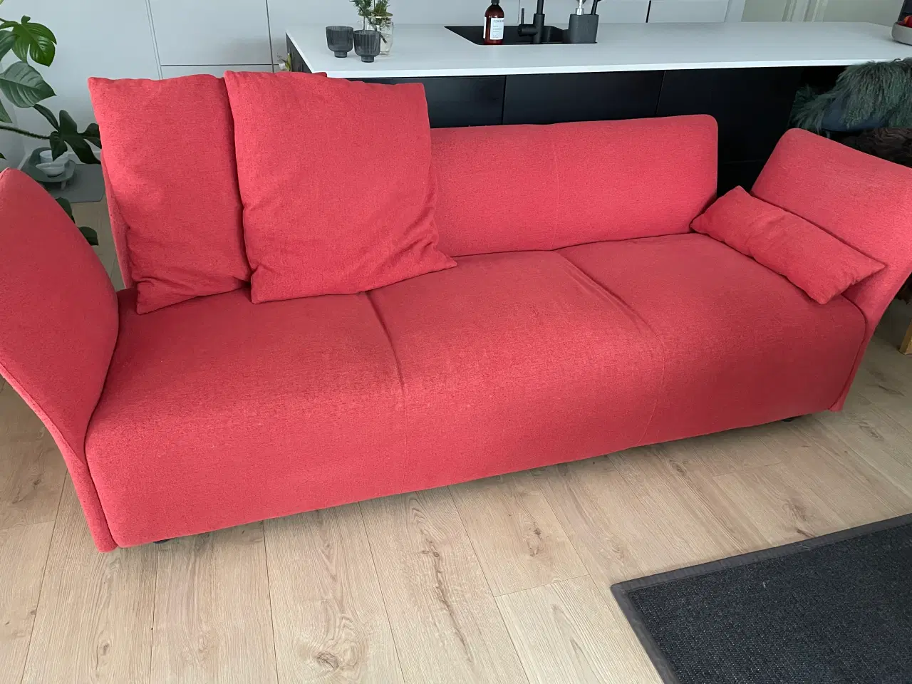 Billede 5 - 3-personers sofa med puder (medfølger)
