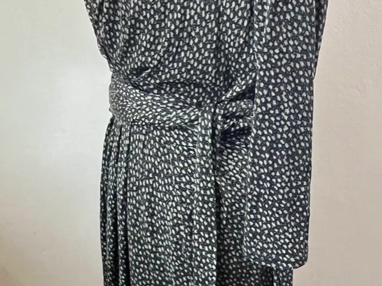 Billede 4 - Tone Barker, kjole, str. L