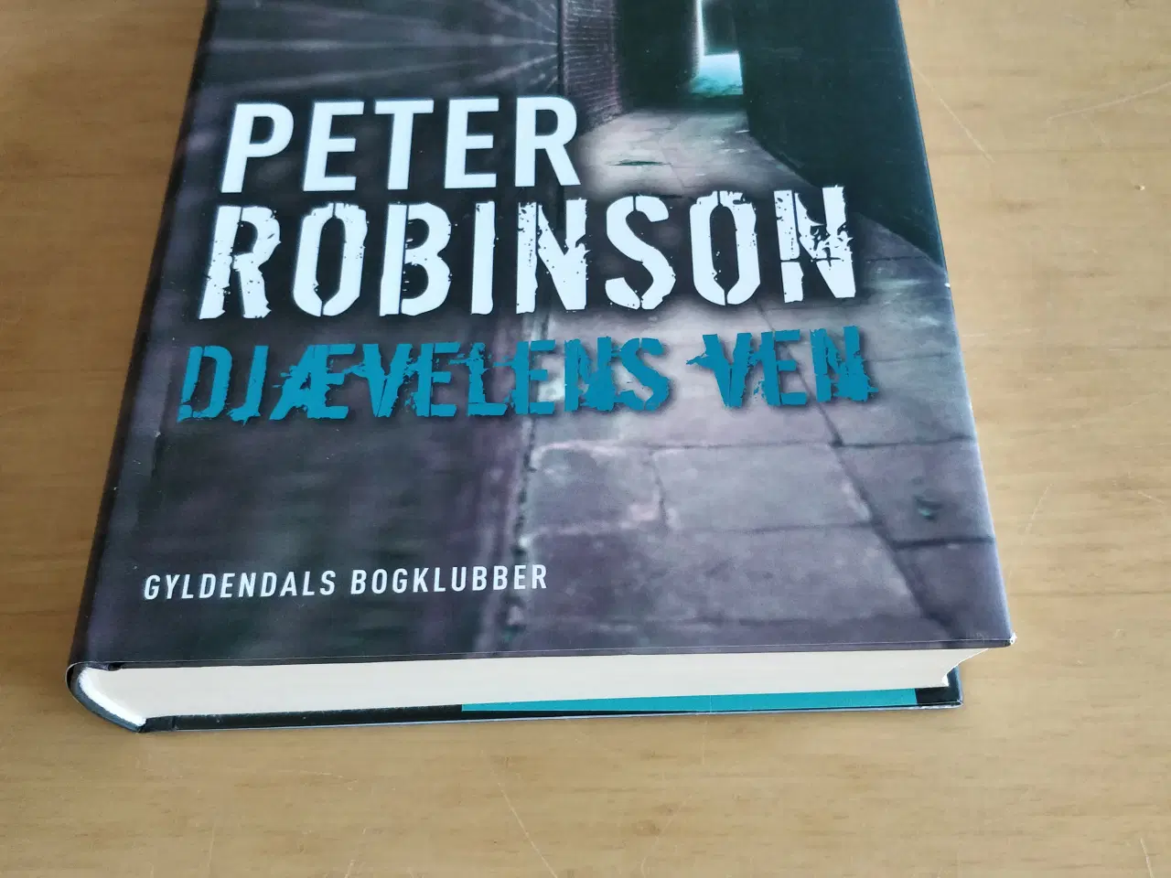 Billede 2 - Alt for tæt på