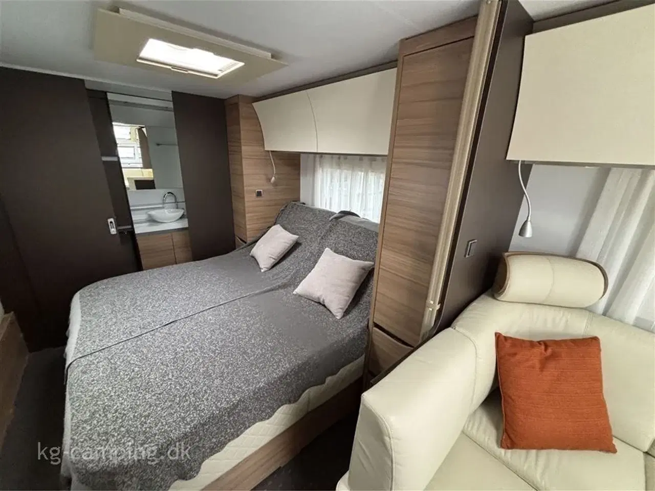 Billede 9 - 2020 - Adria Alpina 663 HT Populær Vogn med Fortelt og mover