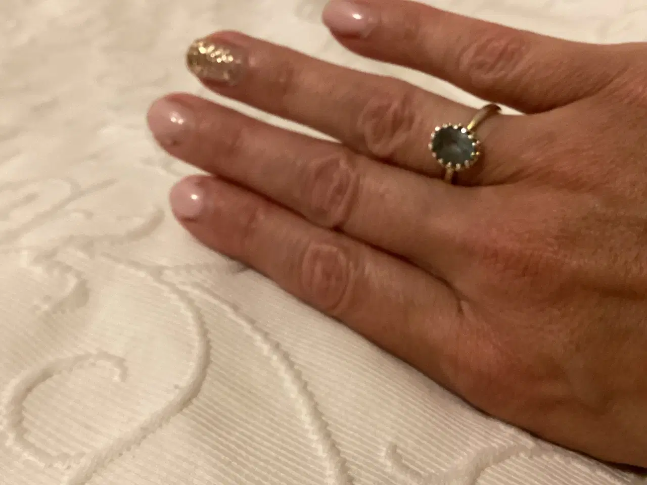 Billede 1 - Carre, blue topaz ring