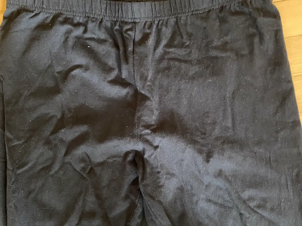 Billede 3 - 2 par leggings i sort 