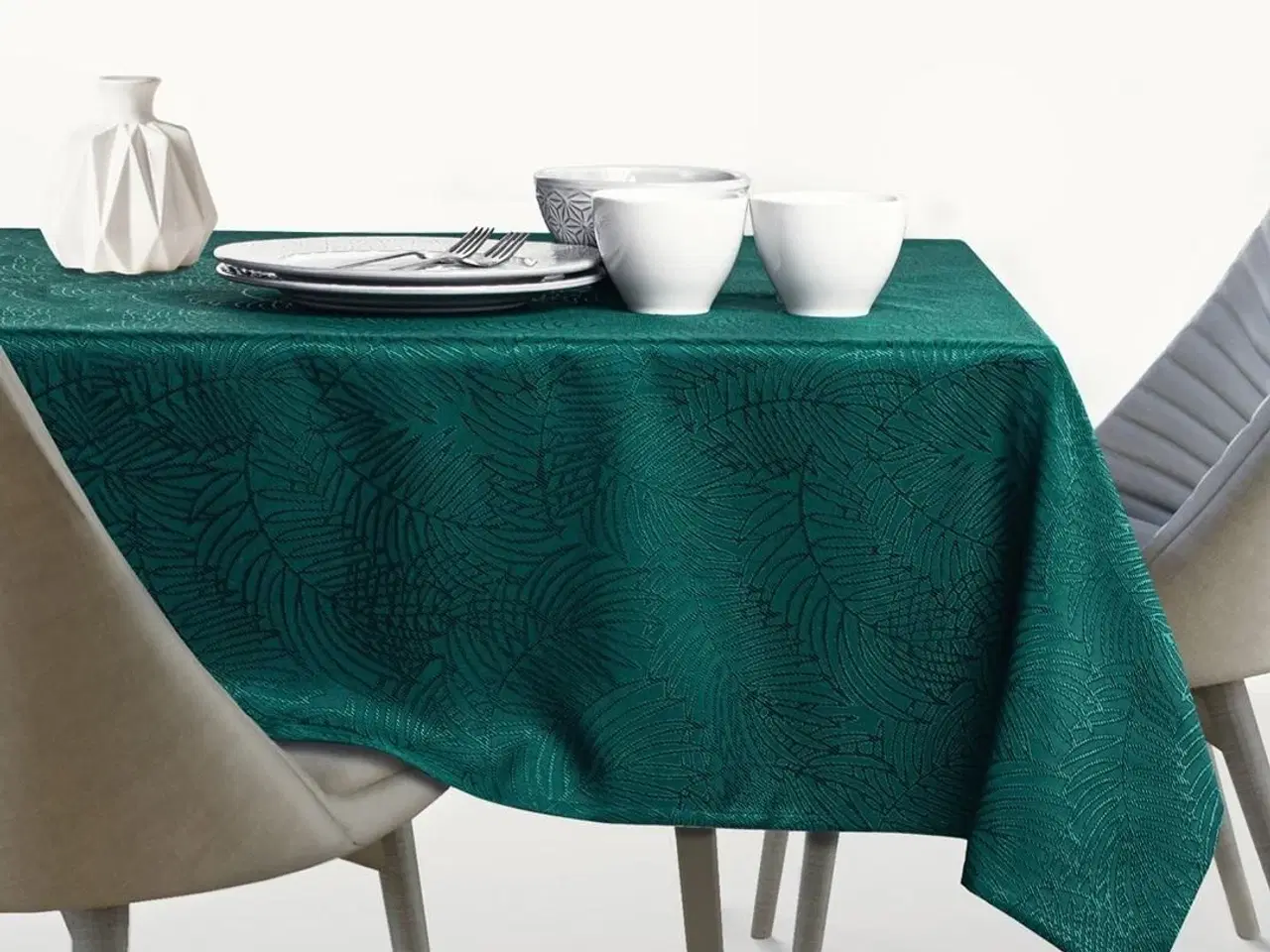 Billede 3 - Dug flaskegrøn 140×400 cm – AmeliaHome Gaia, præget plantemønster