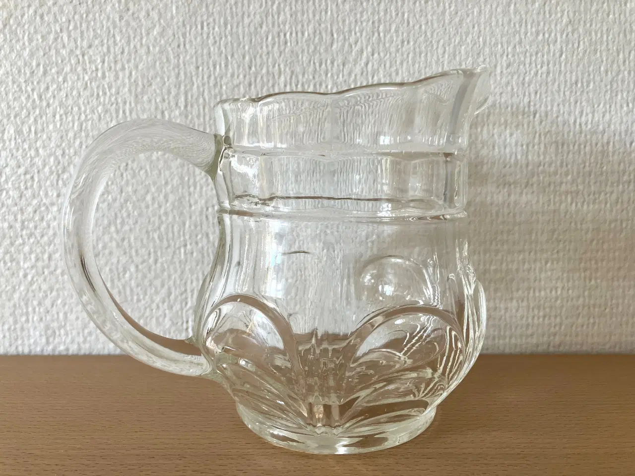 Billede 2 - Nanna mælke/saftevandskande og 4 glas.