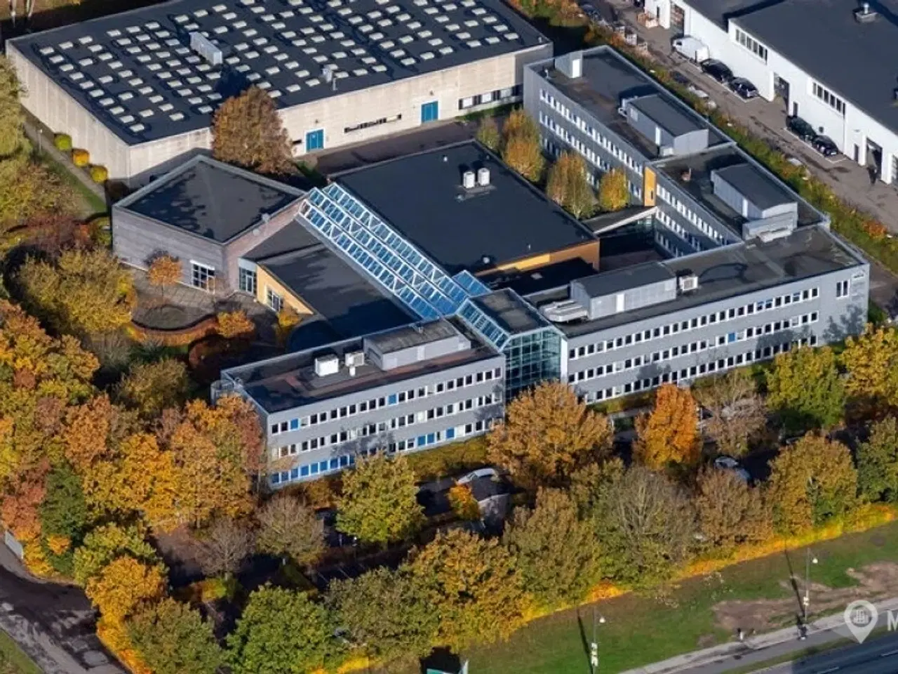 Billede 1 - Flerbrugerejendom med alt samlet under ét tag