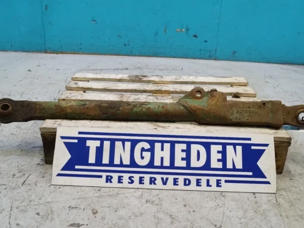 Billede 1 - John Deere 4040 L.H. Liftarm AR80667