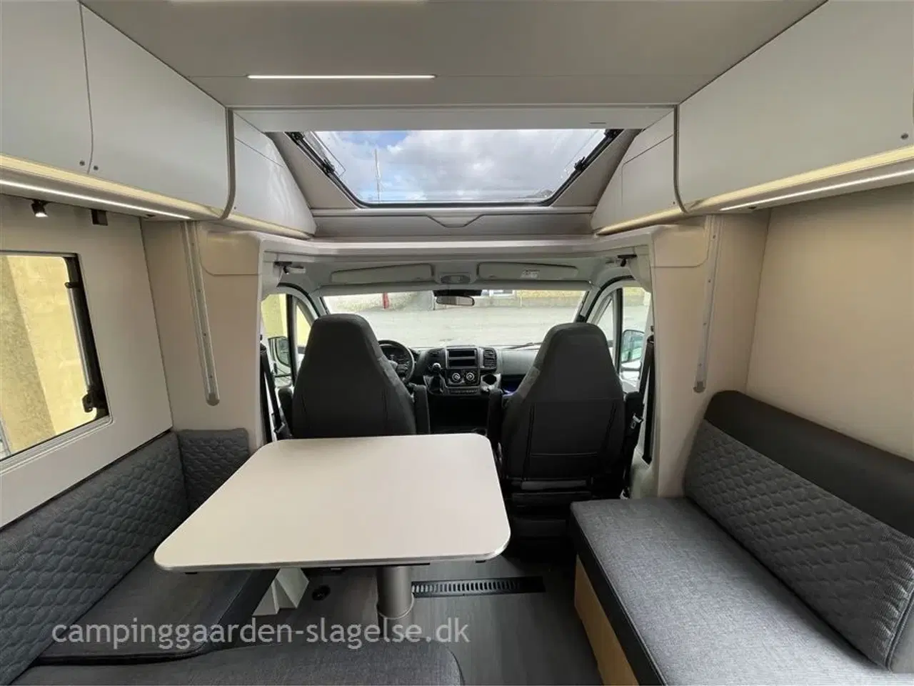 Billede 6 - 2023 - Adria Matrix Plus 670 SL   AUTOMATGEAR