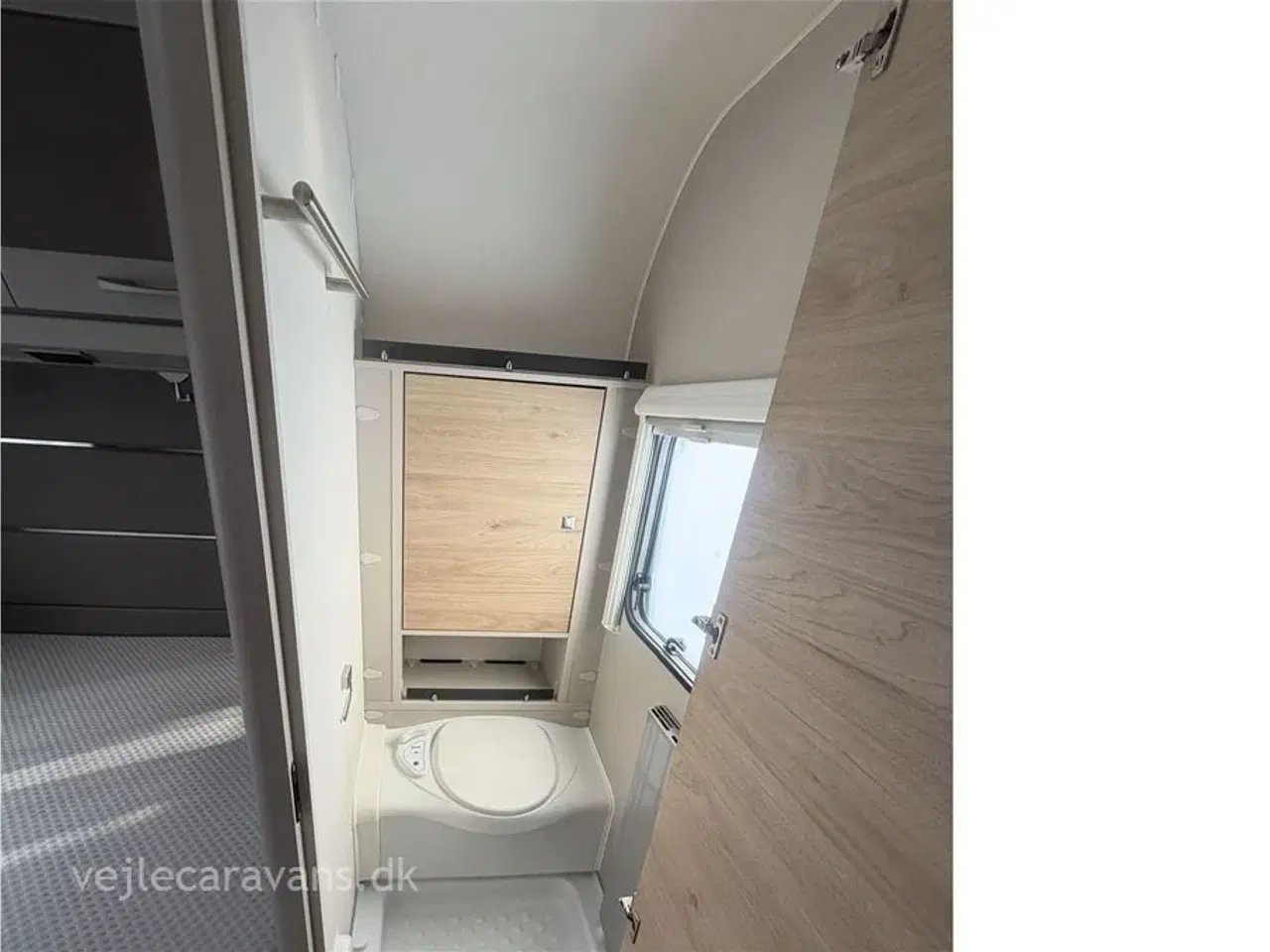 Billede 15 - 2020 - Dethleffs Nomad Snow 590 RF